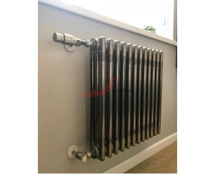 Стальной трубчатый радиатор отопления Zehnder Charleston 3057 боковое подключение, прозрачный лак (Techno Line)
